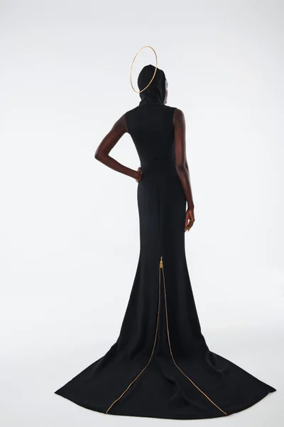 Look 18